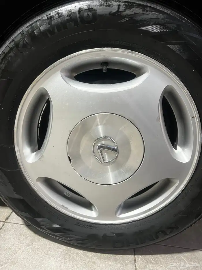 لكزس 400 اقبل بدل 25