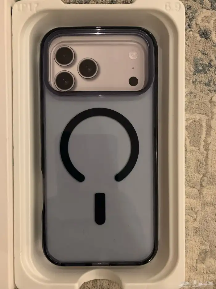 غلاف Amazing Thing اصلي ايفون 17 برو ماكس 3