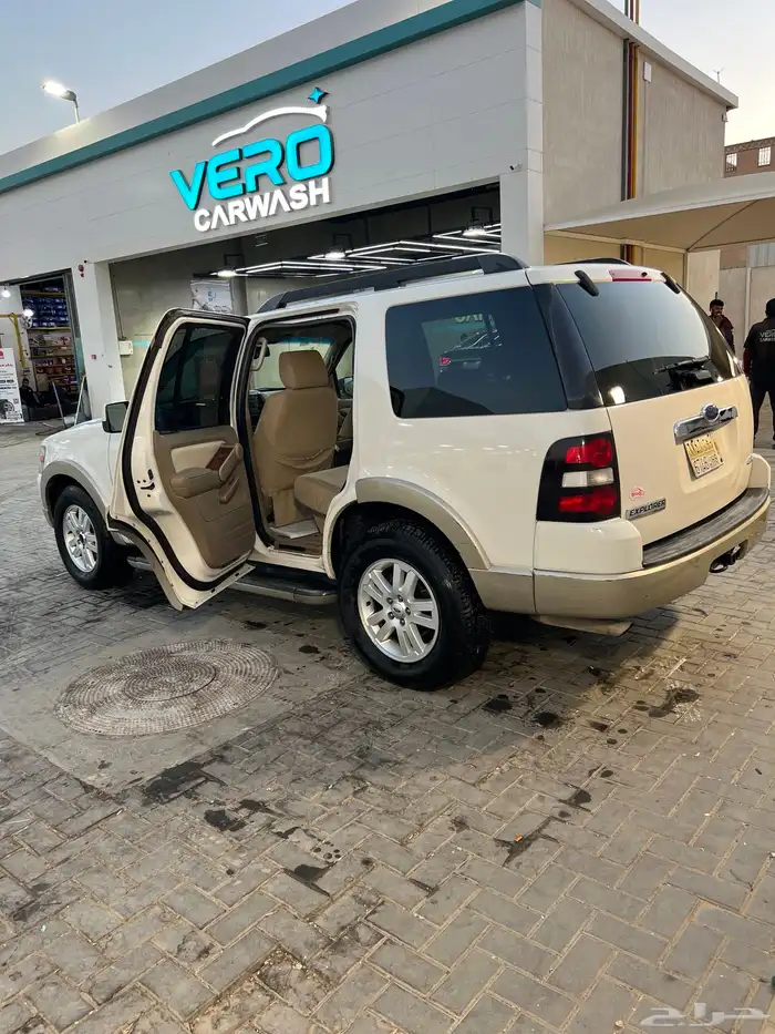 فورد إكسبلورر 2008 9