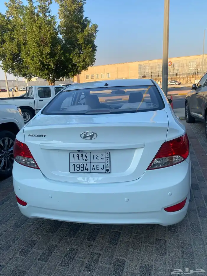 اكسنت 2015 للبيع بالاحساء 10