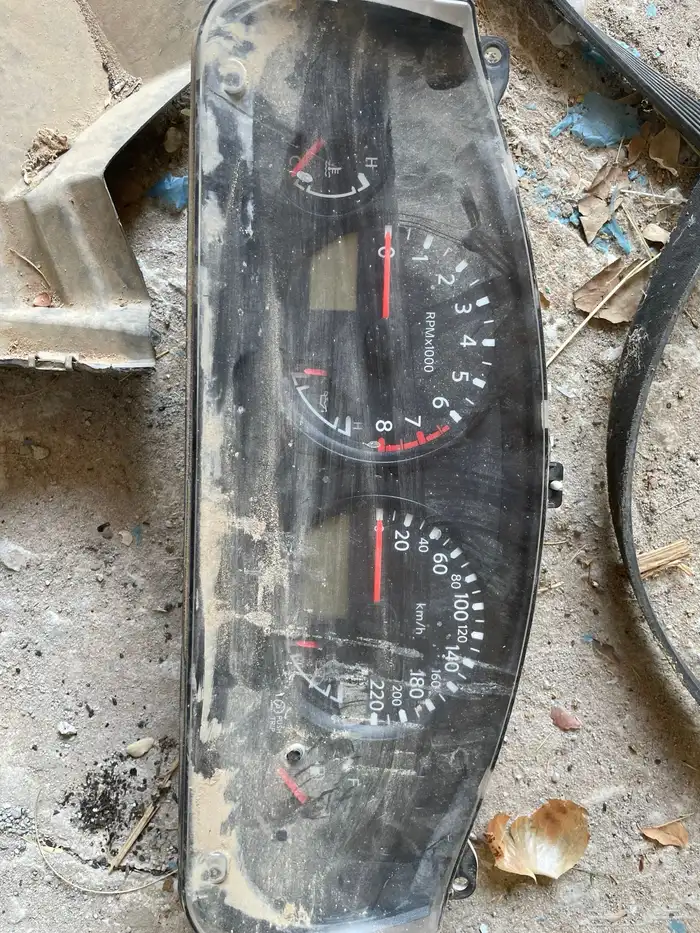 قطع غيار تشليح اكستيرا 2012 10