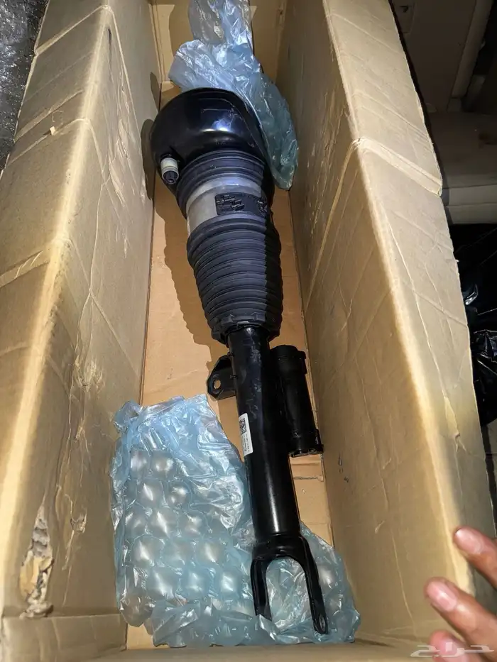 مساعد امامي يمين جهه السايق هايدروليك جديد اصلي bmw 0