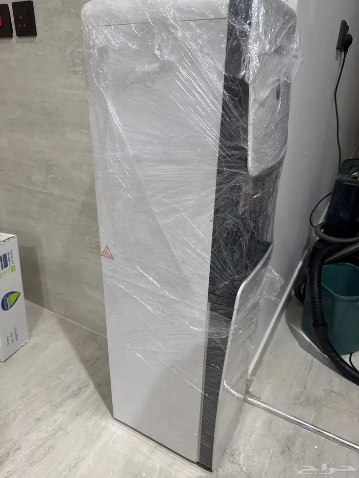 برادة ماء ماركة homix مع ادراج تخزين سفليه 2