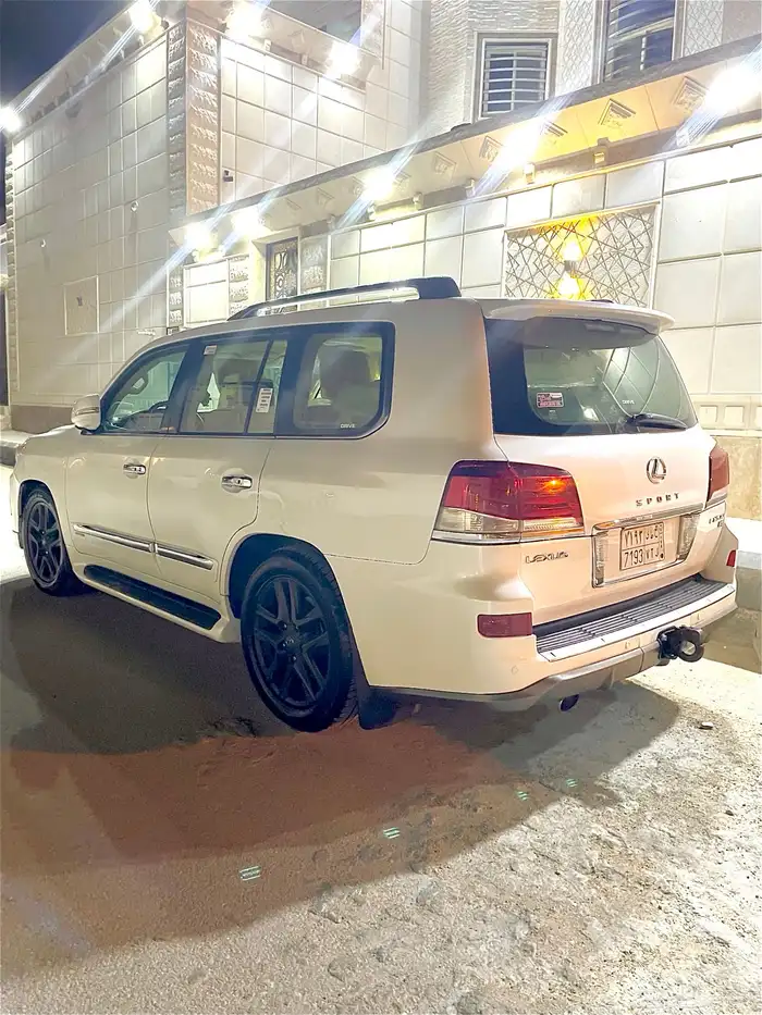 لكزس 2012 سبورت وارد عبداللطيف داخليه بيج عداد 440 3