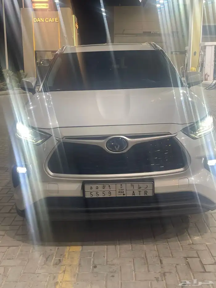 سيارة تايوتا هايلندر هايبرد موديل 2023 16