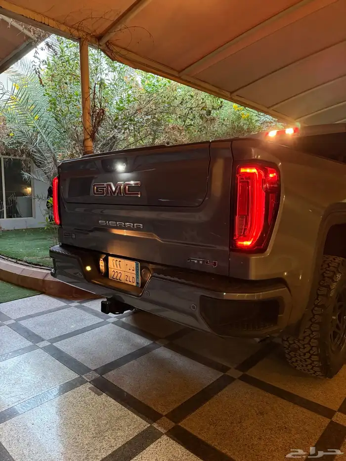 سييرا AT4 نظيف رمادي 19