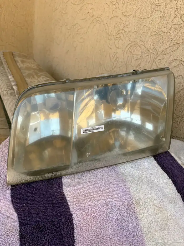 شمعات فورد فكتوريا 11 طقم 4