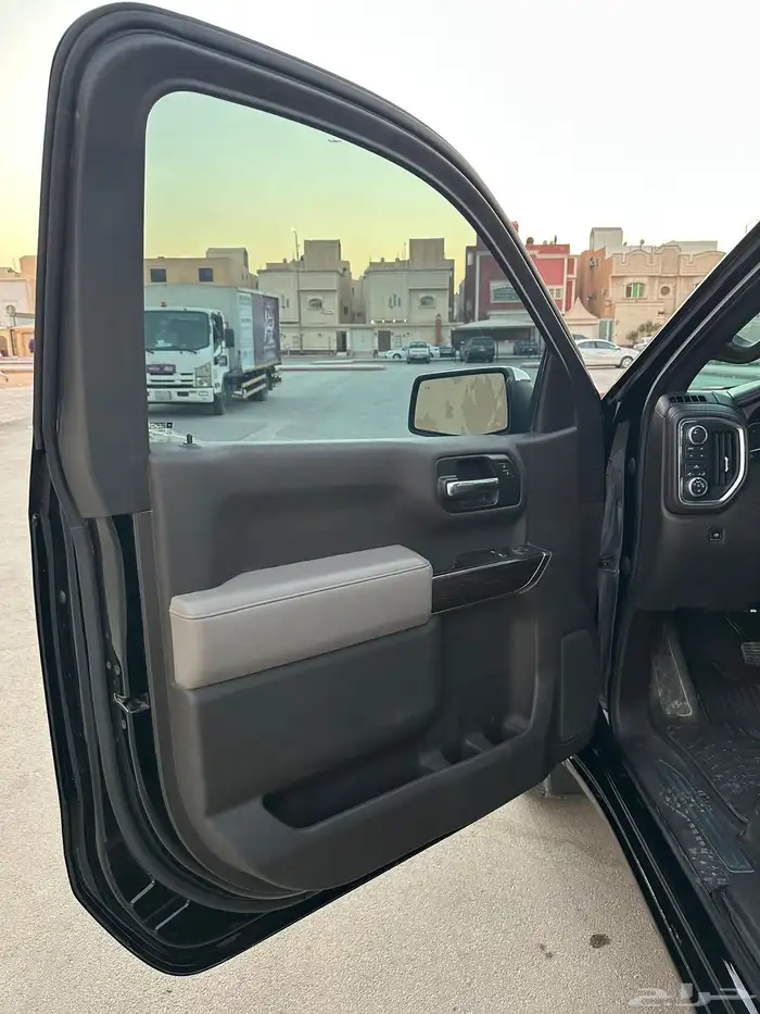 سيرا 2019 اسود SLE الجميح وكاله 7