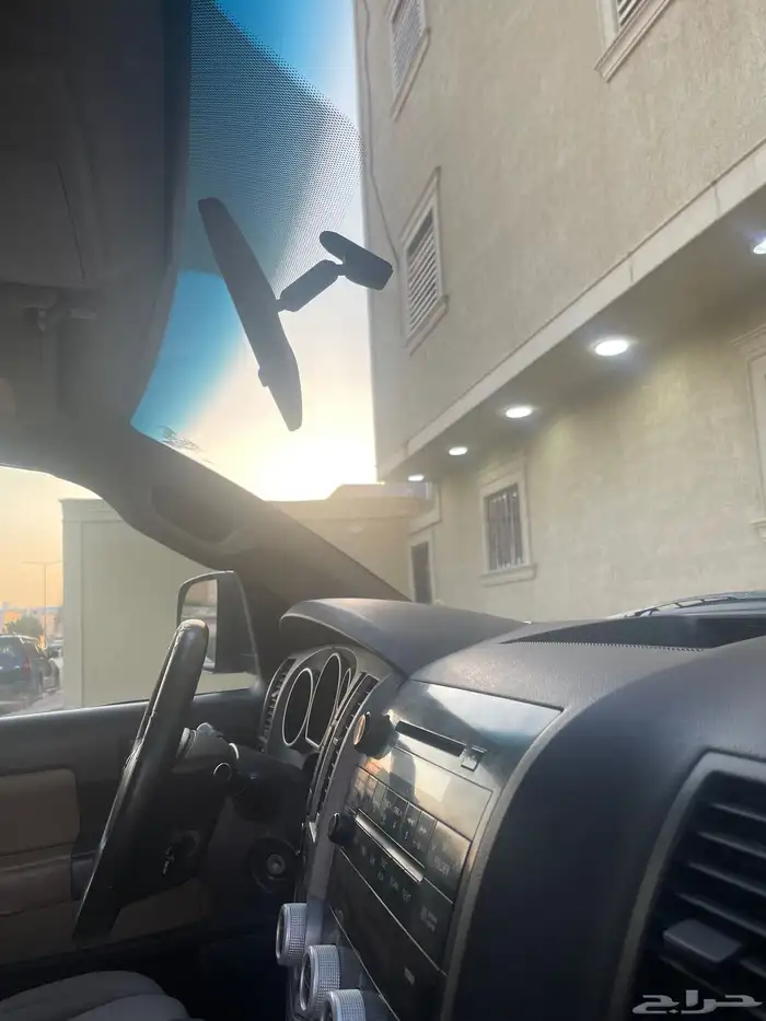 تويوتا سكويا 2010 7