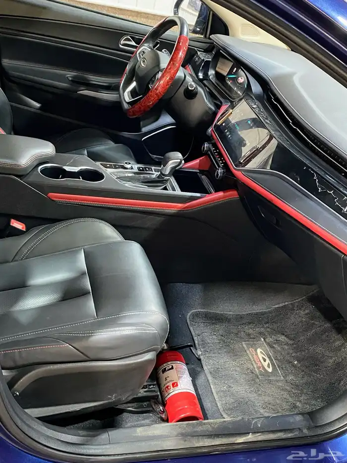 شيري اريزو 6 2023 10