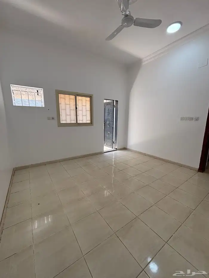 للبيع شقق تمليك مجدده حي الريان ب 350 الف 14