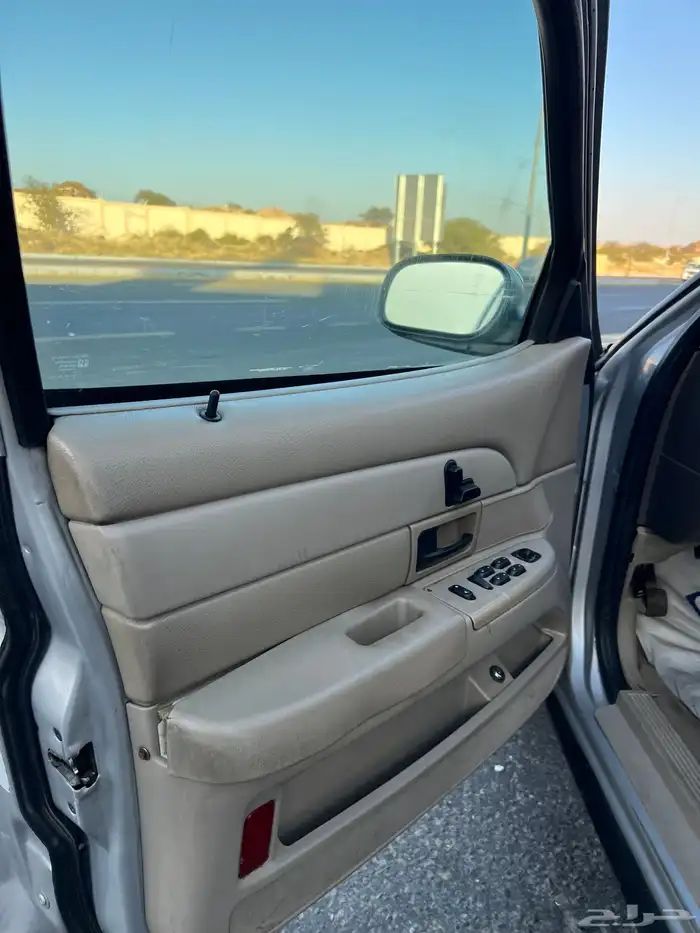 فورد 2006 فكتوريا 6