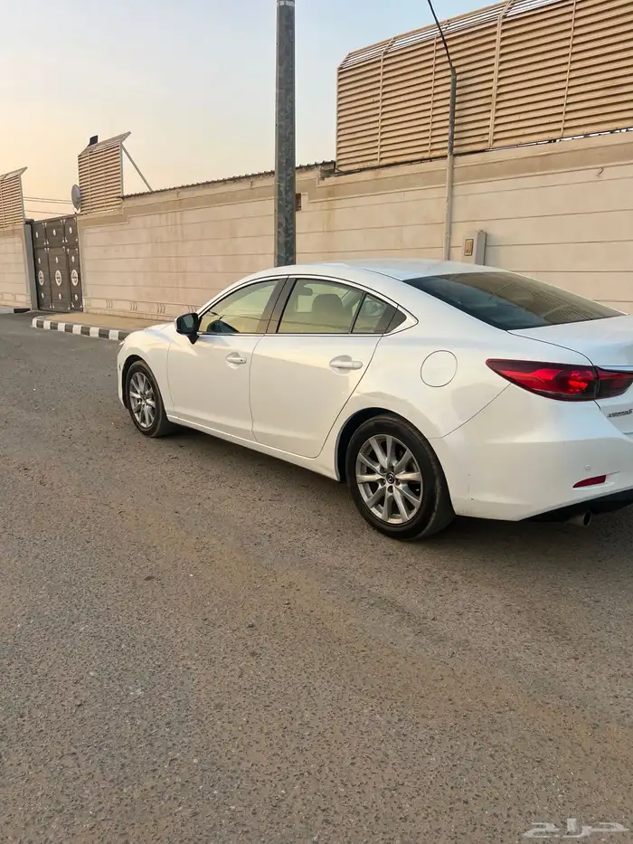 مازدا 6 للبيع ابيض 4