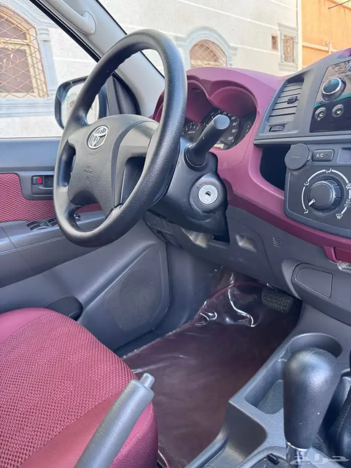 هايلوكس ( مخزن بريمي ) 77