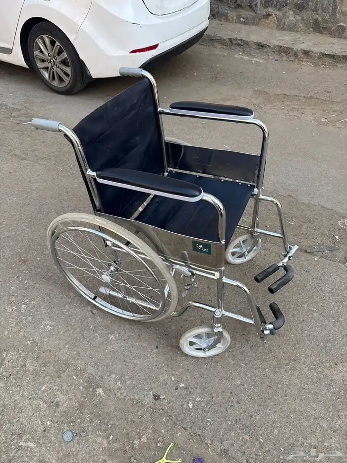 عربية معاق 3