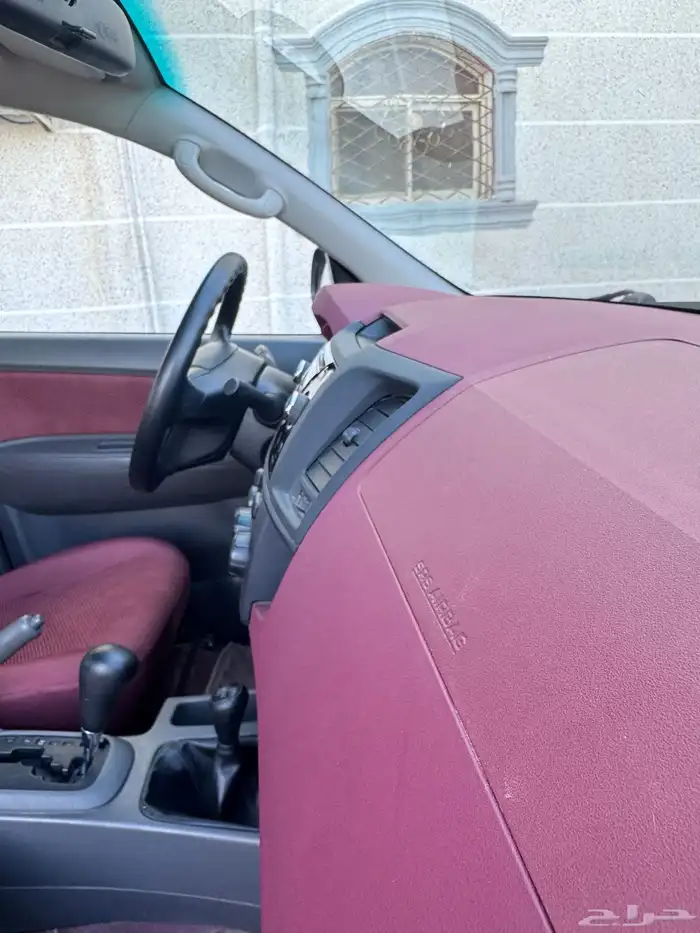 هايلوكس ( مخزن بريمي ) 84