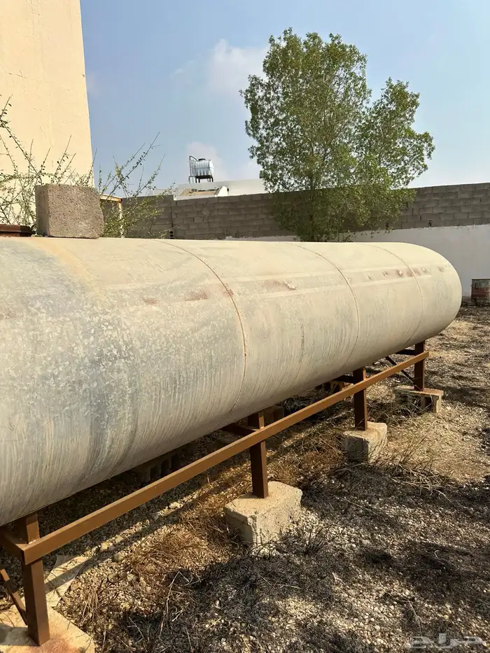 للبيع خزان 1