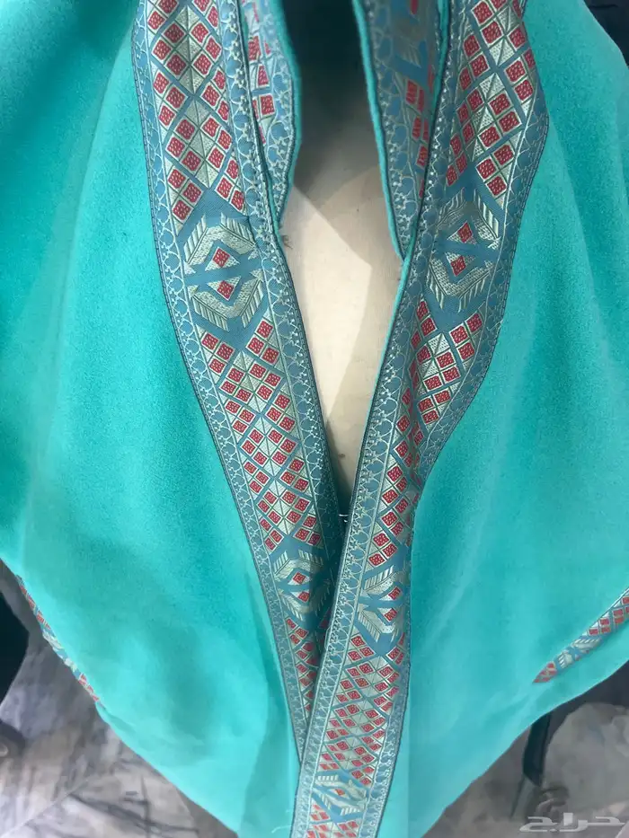 فروات نسائيه فرو وعبايه جوخ 5