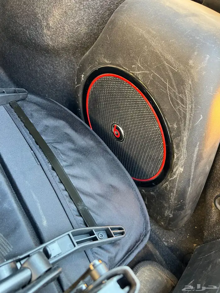 للبيع كرايزلر 2018 - C300s 9