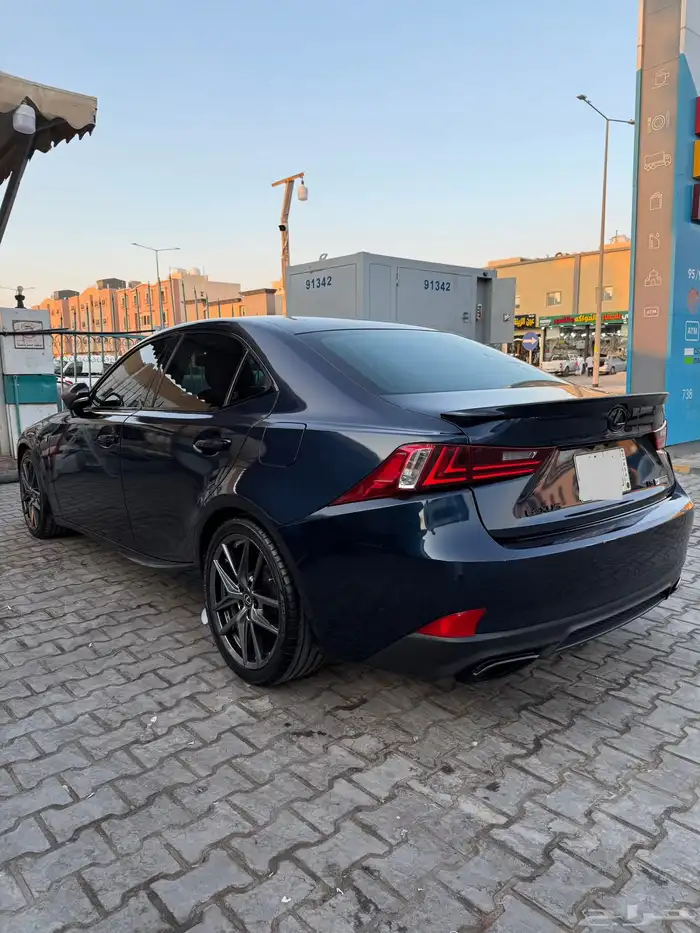 لكزس IS350 2