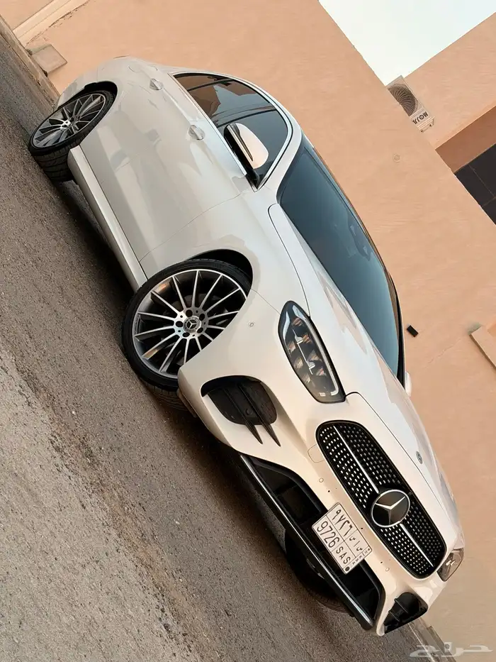 للبيع مرسيدس E300 AMGkit موديل 2022 بدي وكاله 22