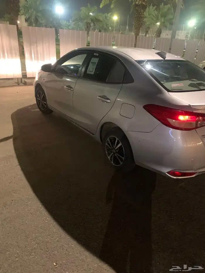 تويوتا يارس فل كامل 2021 2