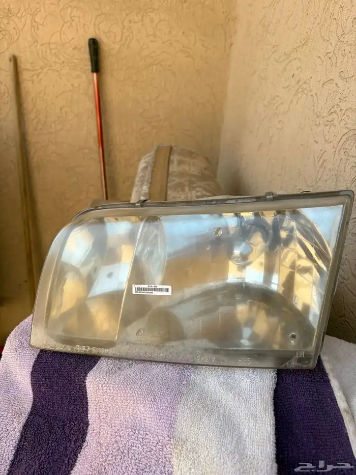 شمعات فورد فكتوريا 11 طقم 7