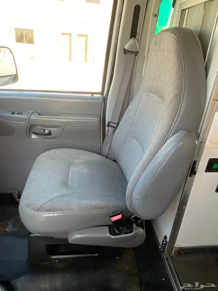 فان فورد ديزل مديل 2003 للبيع 13