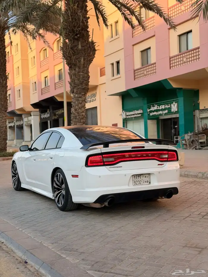 دوج تشارجر 1