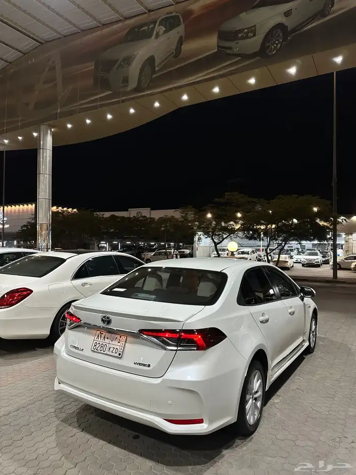 للبيع كورولا 2020 نص الفل هايبرد وكالة 5