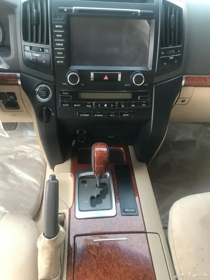 جيب GXR3 موديل 2014 8 سلندر 22