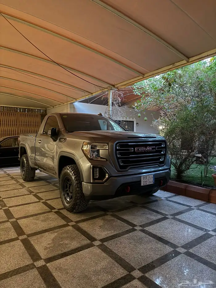 سييرا AT4 نظيف رمادي 15