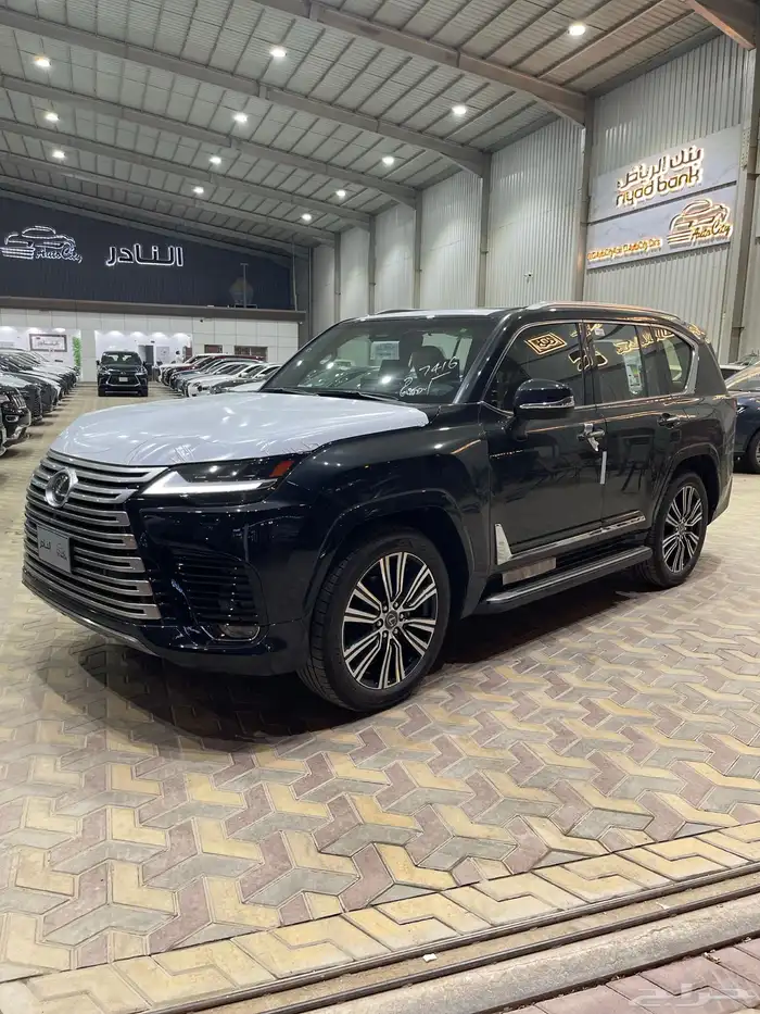 لكزس Lx BB سعودي عدةالوان بطاقه كاش اقساط 9