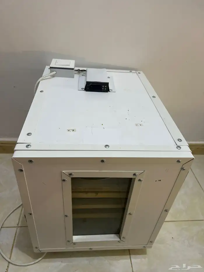 فقاسه للبيع 1