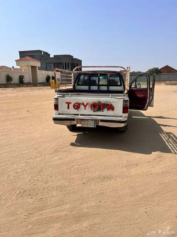 ها يلوكس للبيع فل كامل 8