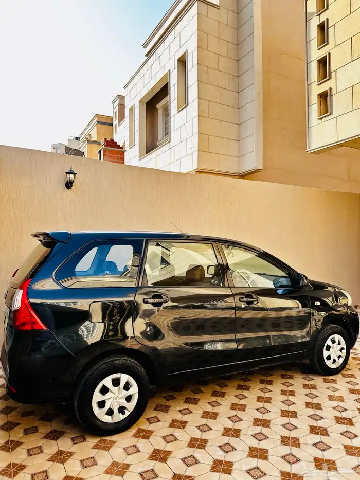 تايوتا افانزا 2016 0