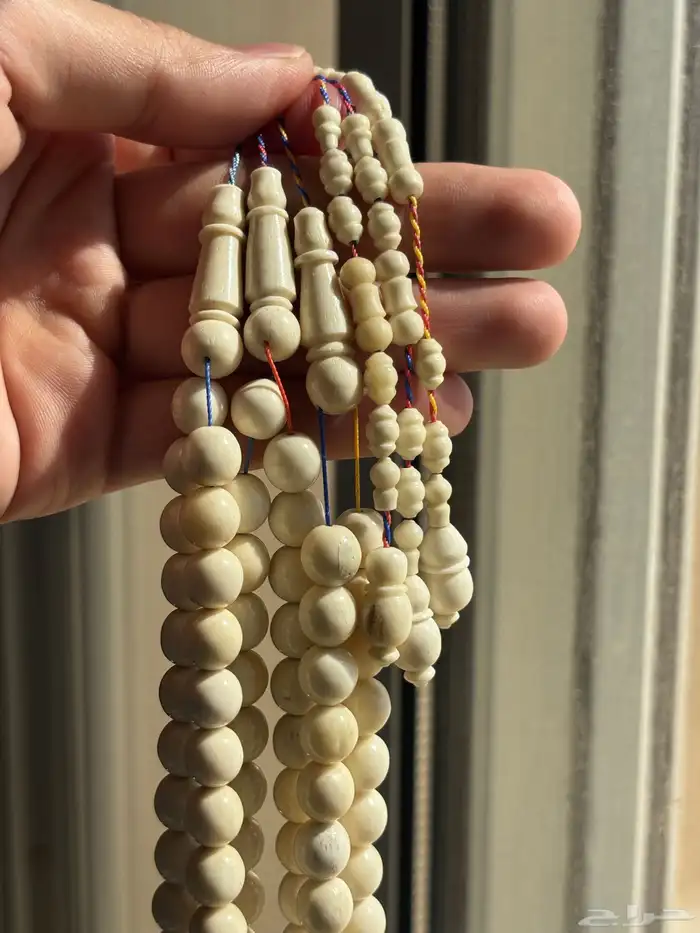 مسباح مخروط من عظم النعام 3