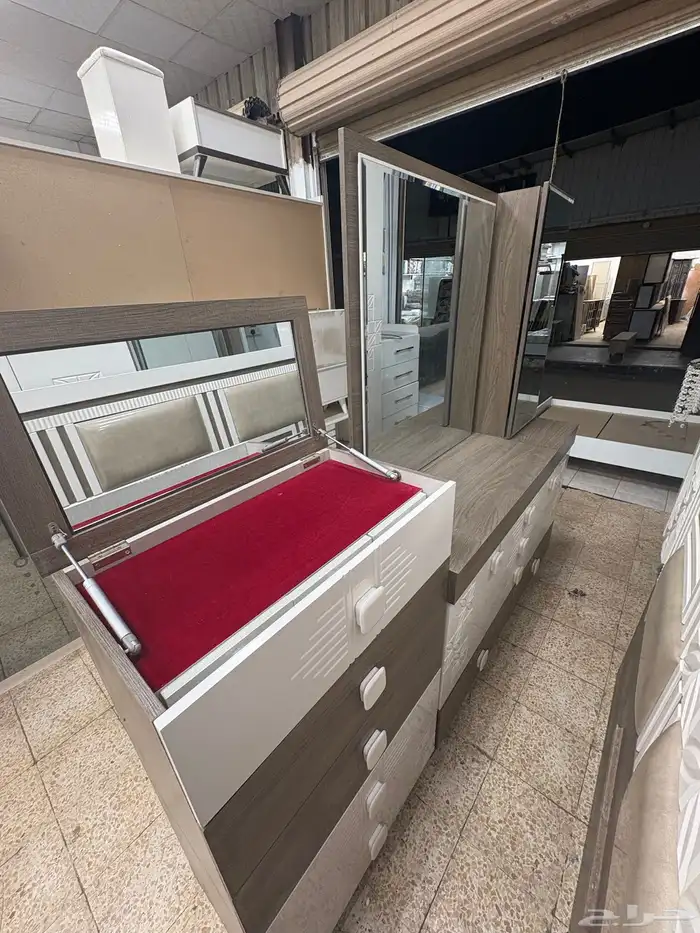 غرف نوم مستعمل نظيف 1