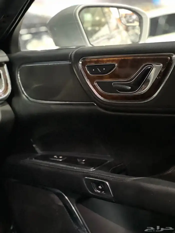 لينكولن كونتننتال 2018 12