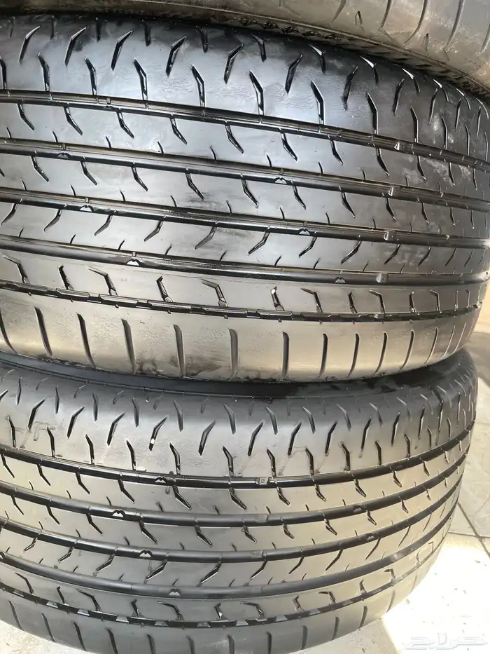 طقم كفرات كنتنتال 265 45 21 2