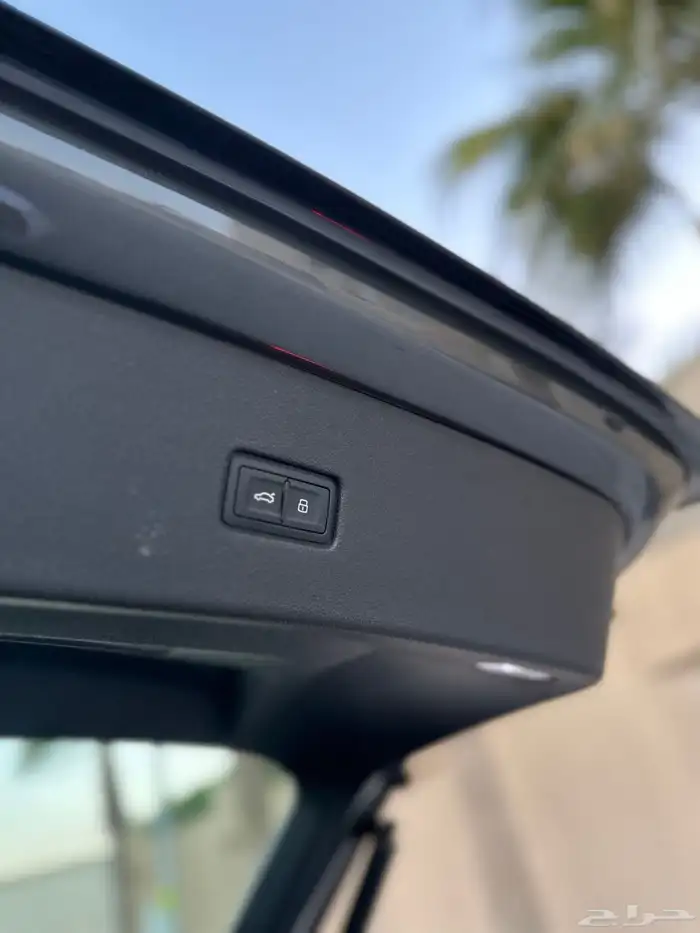 اودي Q8 بحاله الوكاله 2020 ماشي 88 الف SLine 43