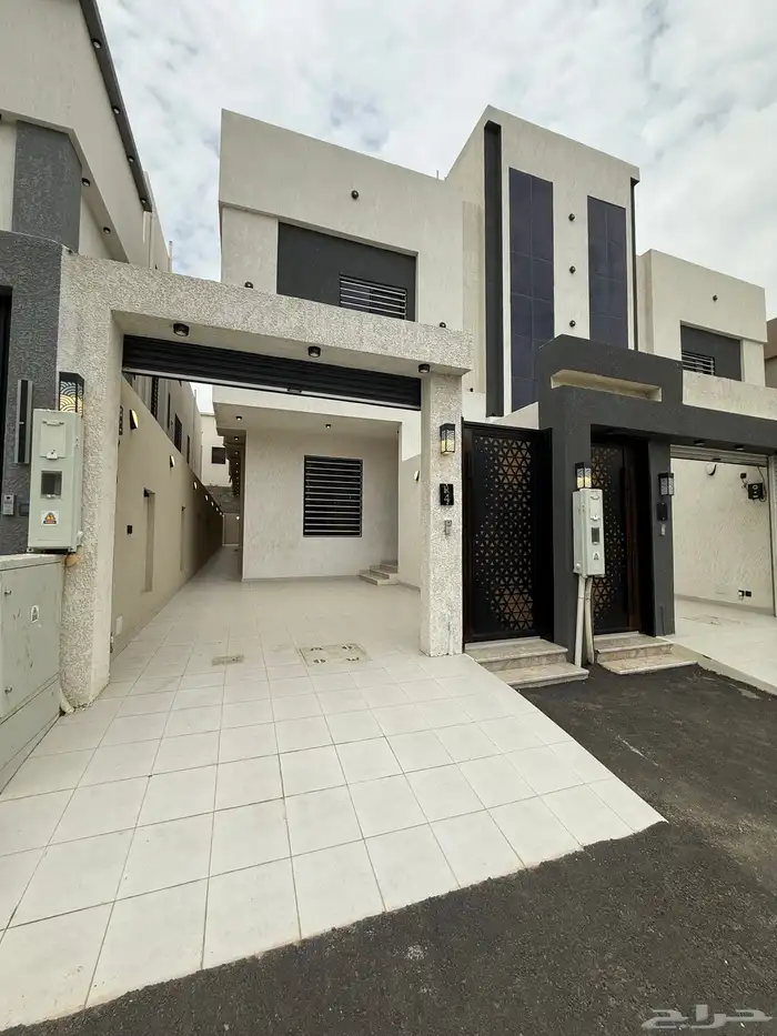 للبيع ارواف ارضيه وعلويه بحوش وسطح خاص الزهور المحاله ابها 3