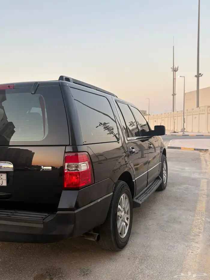 فورد اكسبيدشن 2014 للبيع 2