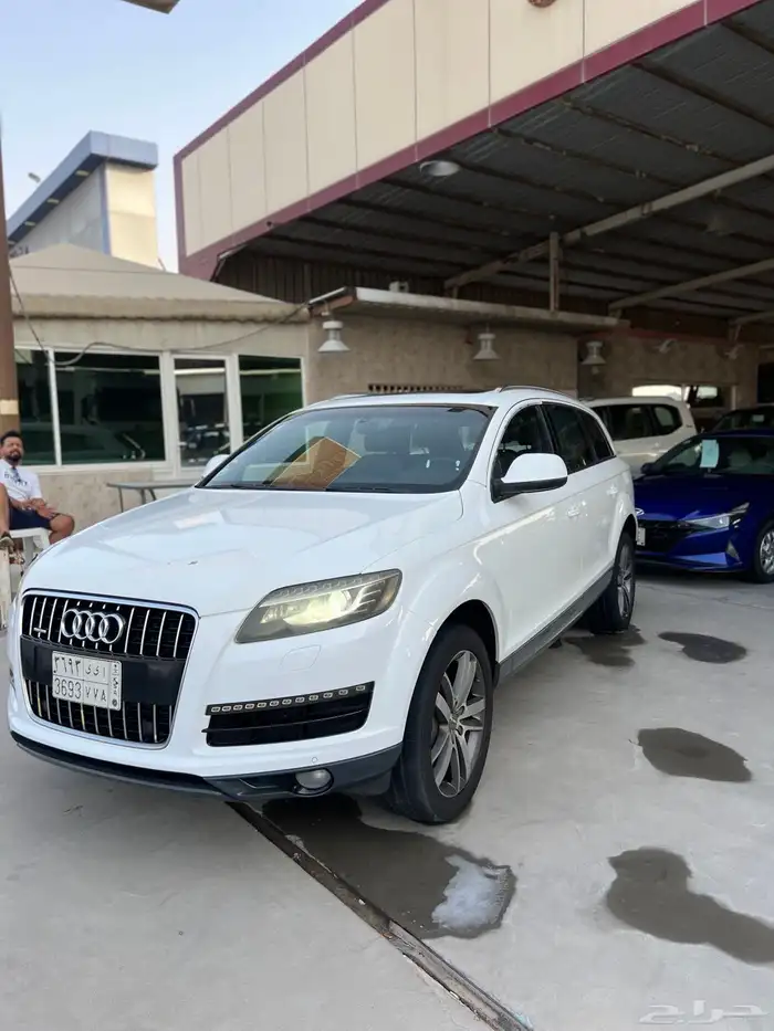 اودي Q7 استخدام تظيف 5