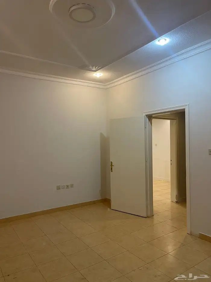 دور ارضي للايجار حي الياسمين 1