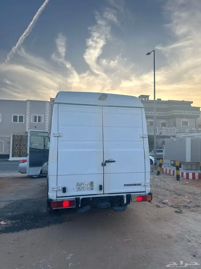 للبيع فان مرسيدس جاهز يخدمك 5
