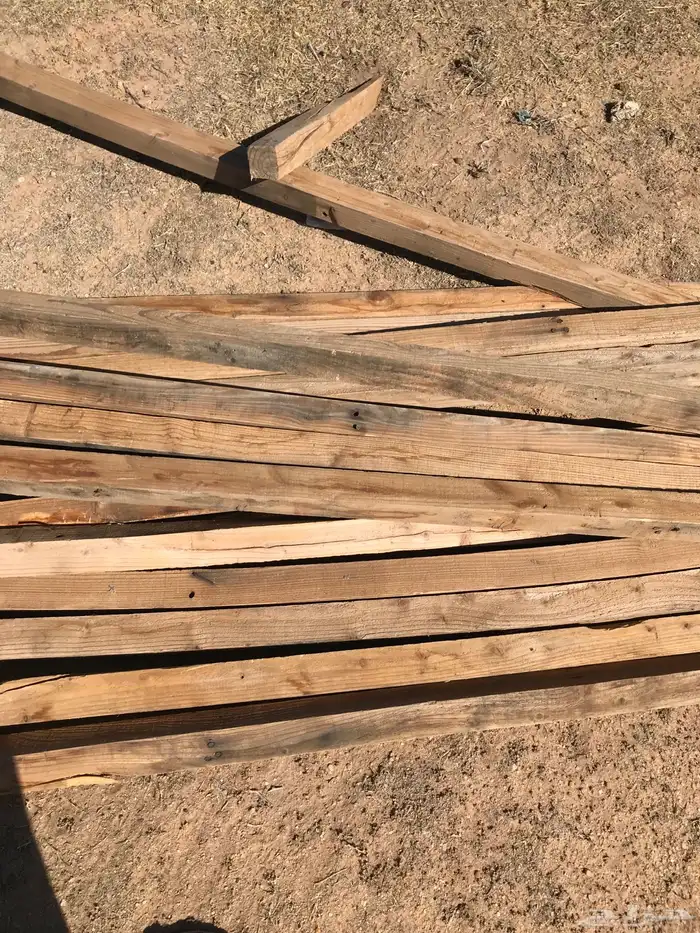 خشب عمدان مرابيع ومساند مجلس 1