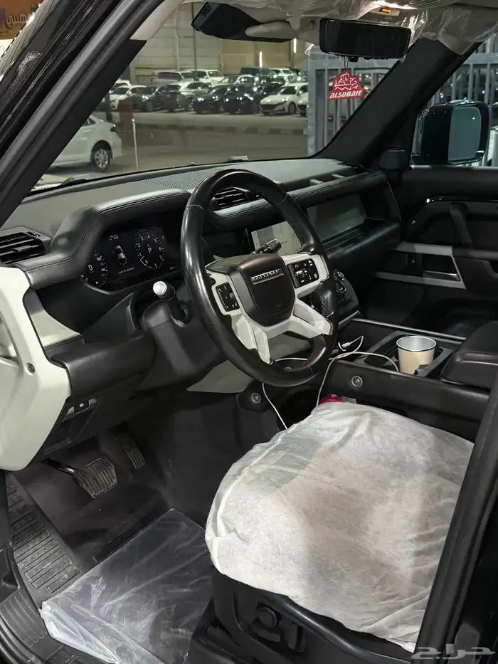 ديفندر 2020 اكس 110 V6 HSE لدى معرض(الرشيدي) 24