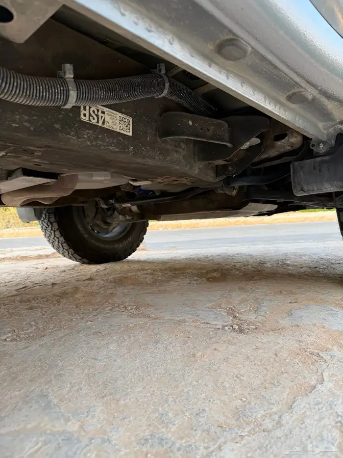 سييرا AT4 نظيف رمادي 53