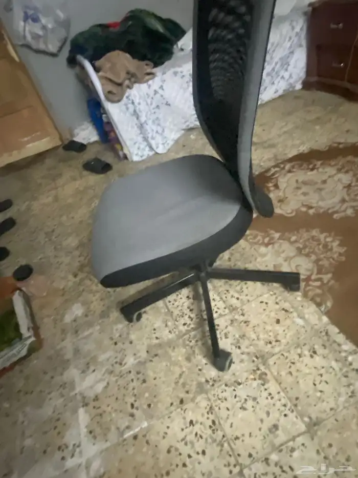 كرسي مكتب استخدام بسيط لسه جديد 1